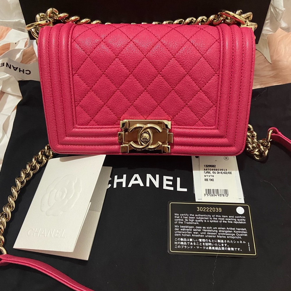Chanel boy small